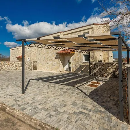 Vila Villa Marijana *