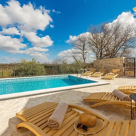 Villa Marijana Vila *