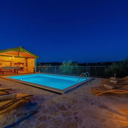 Villa Marijana Vila