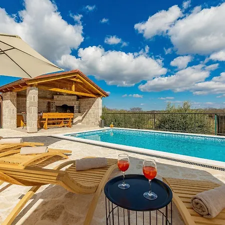 Villa Marijana Vila *