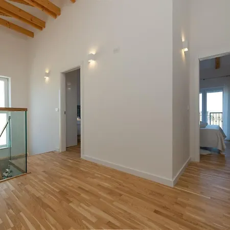 Villa Marijana *