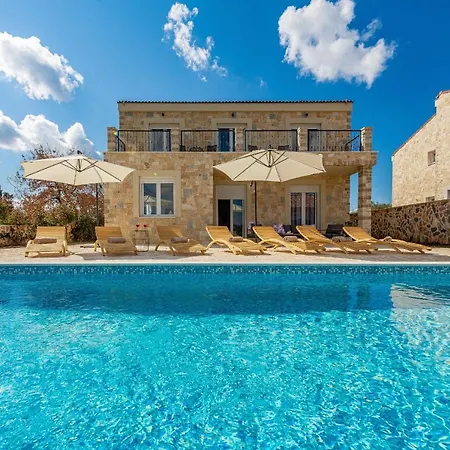 Villa Marijana *